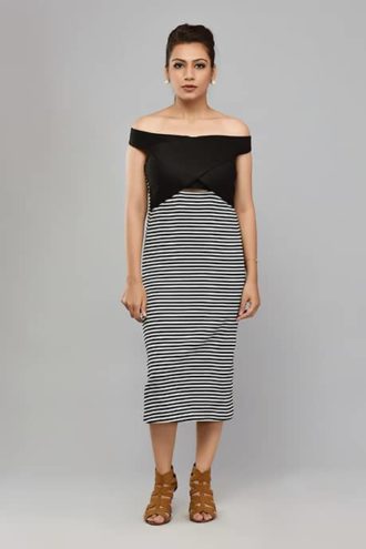 SAI 37 Off Shoulder Dress(Black & White)